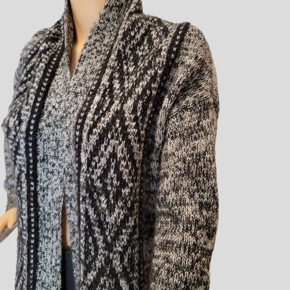 Ruby Moon sweater Cozy Cardigan sz S Wool Blend T43 - Picture 2 of 7